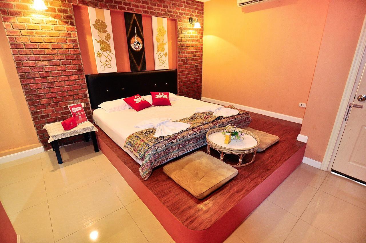 Zen Rooms Ladprao Soi 71 Bangkok Exterior foto